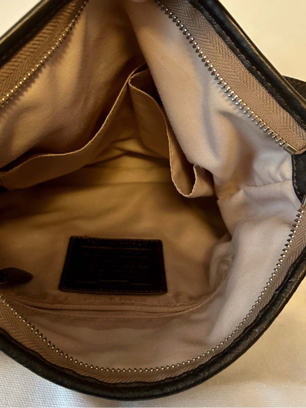 Coach Signature Chain Duffel - Picture 8 of 9